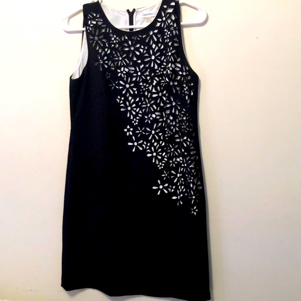 CALVIN KLEIN Little Black Dress